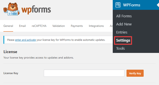 在网站上输入 WPForms 许可证密钥 在网站上输入 WPForms 许可证密钥